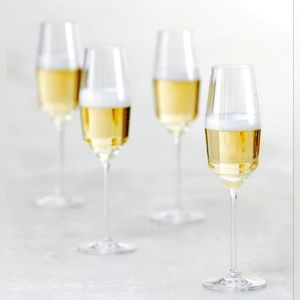 NEW SCHOTT-ZWIESEL GIGI- SET OF 4 (FOUR)  CHAMPAGNE FLUTES STEMS GLASSES